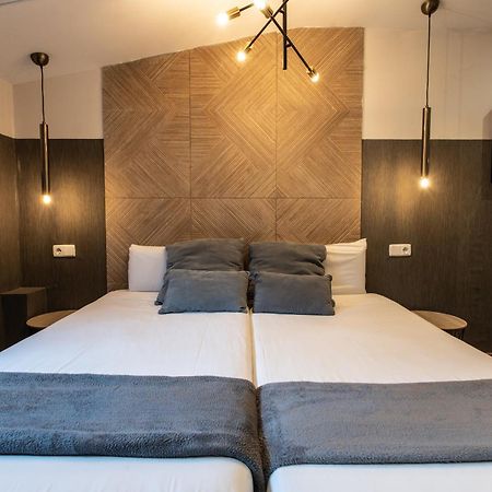 Suites You Zinc Madrid Extérieur photo