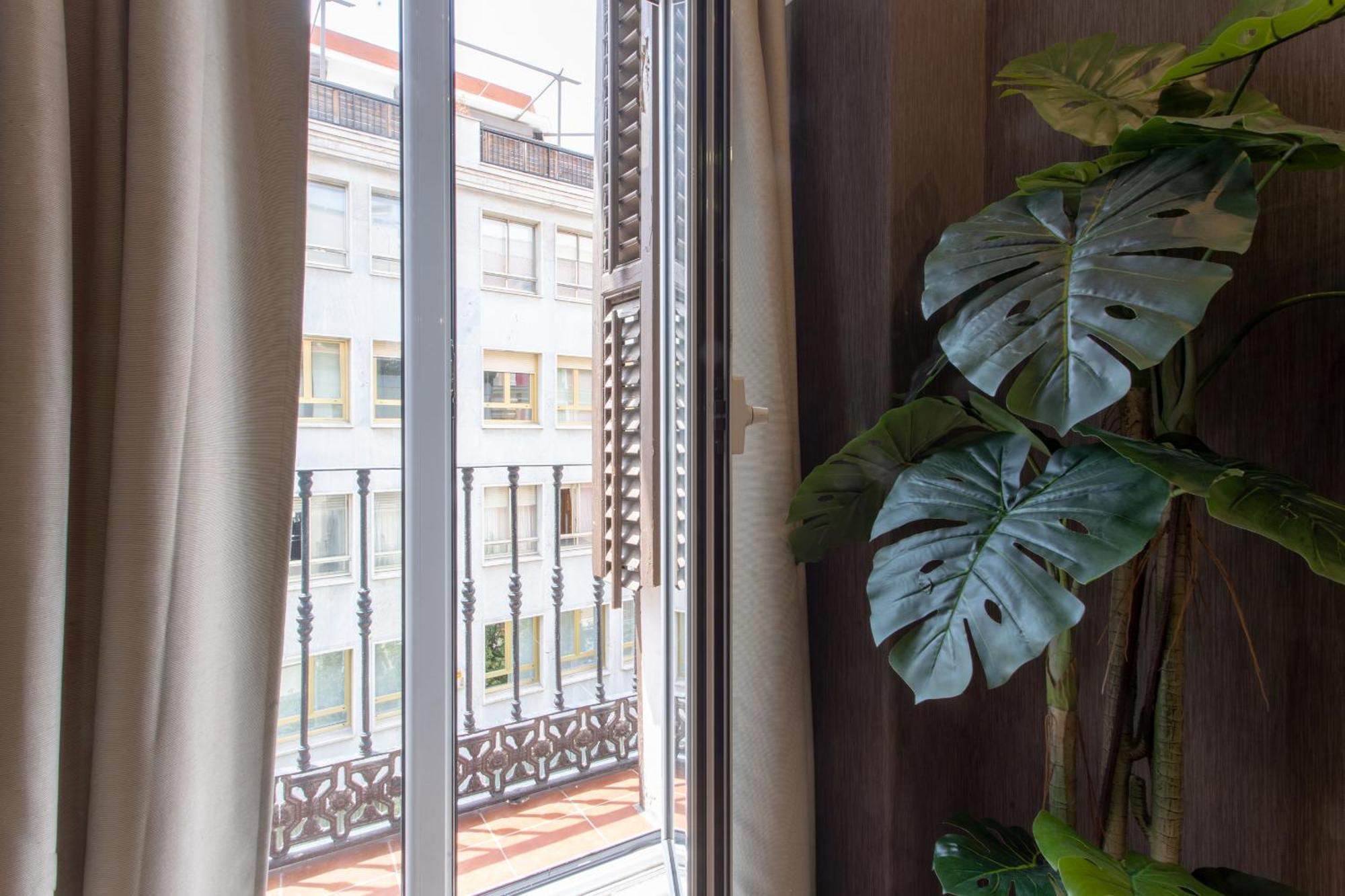 Suites You Zinc Madrid Extérieur photo