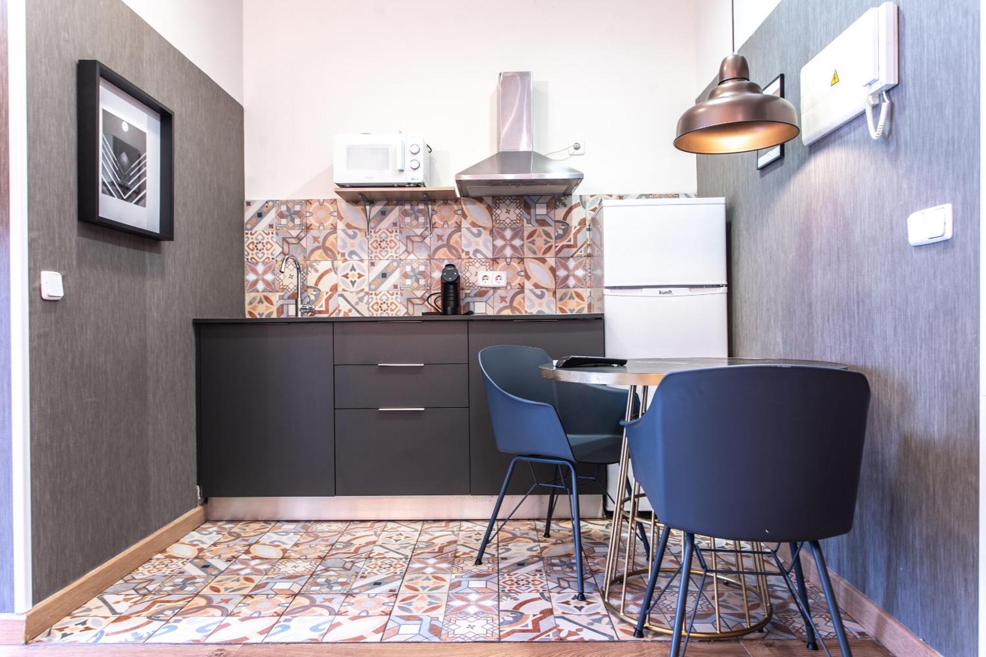 Suites You Zinc Madrid Extérieur photo